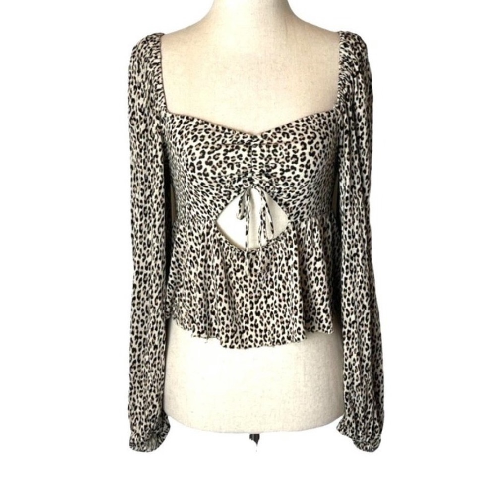 Urban outfitters cut out front crop top leopard print